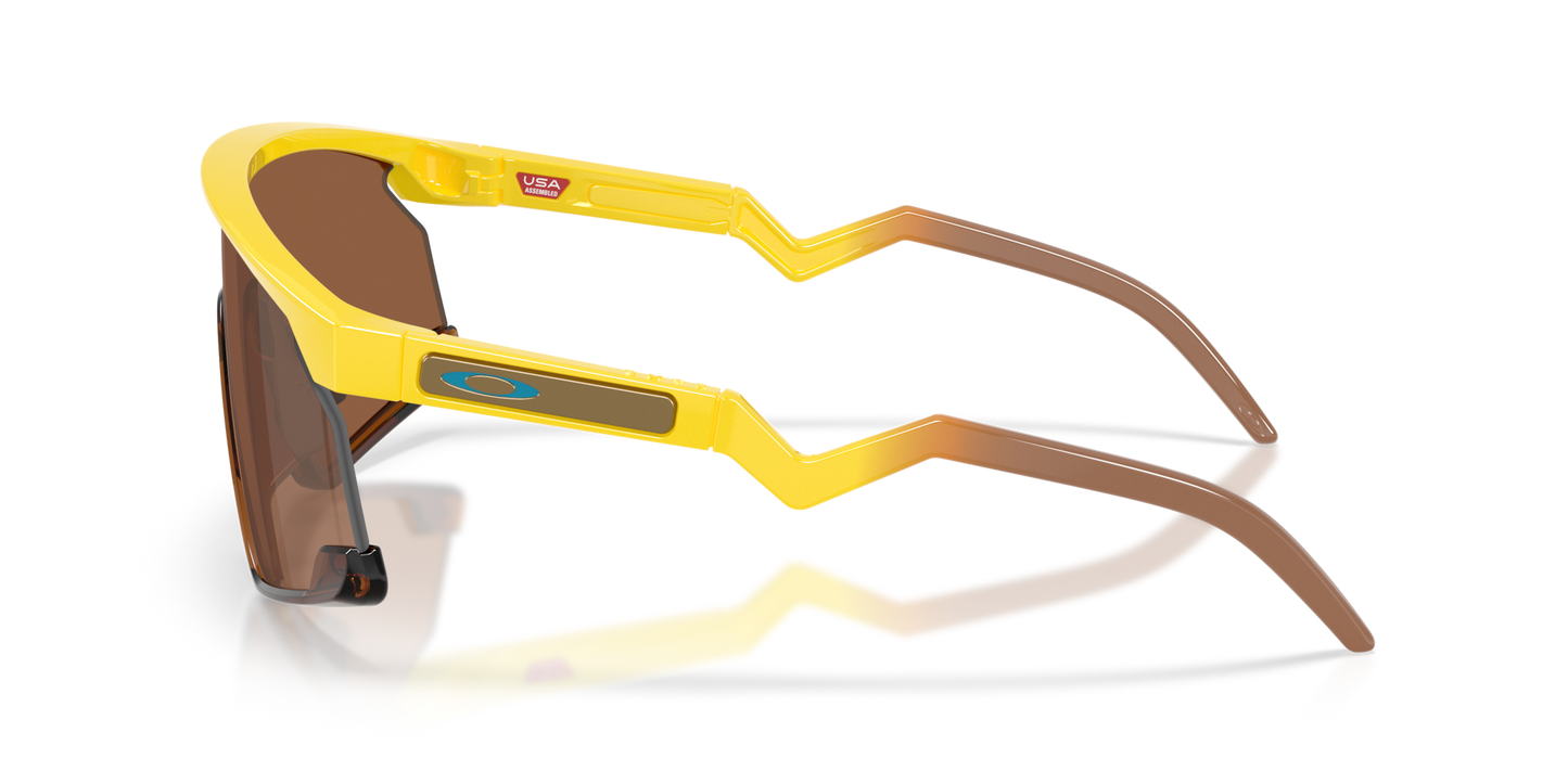 Oakley Sunglass X Fortnite™ Peely BXTR prizm tungsten Lenses with yellow Frame