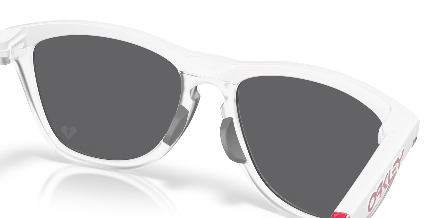 Oakley X Fortnite™ CTL Frogskins™ Hybrid prizm black Lenses With matte white Frame