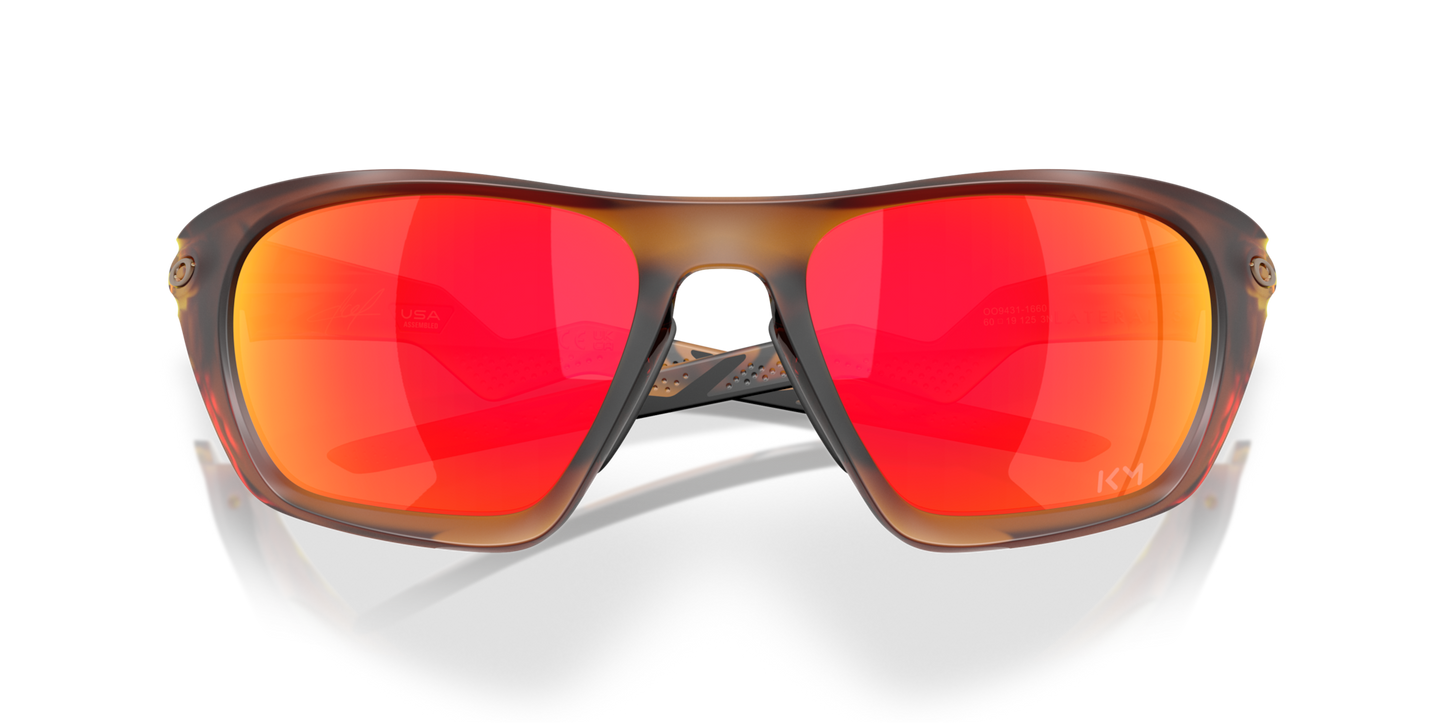 Oaakley Sulglass Kylian Mbappé Signature Series Lateralis prizm ruby Lense with matte dark amber Frame