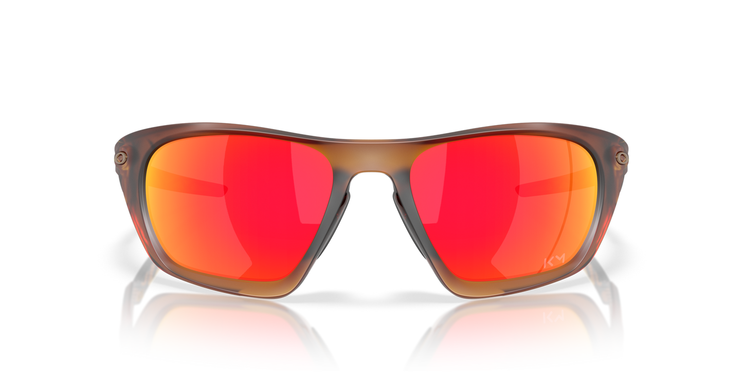 Oaakley Sulglass Kylian Mbappé Signature Series Lateralis prizm ruby Lense with matte dark amber Frame