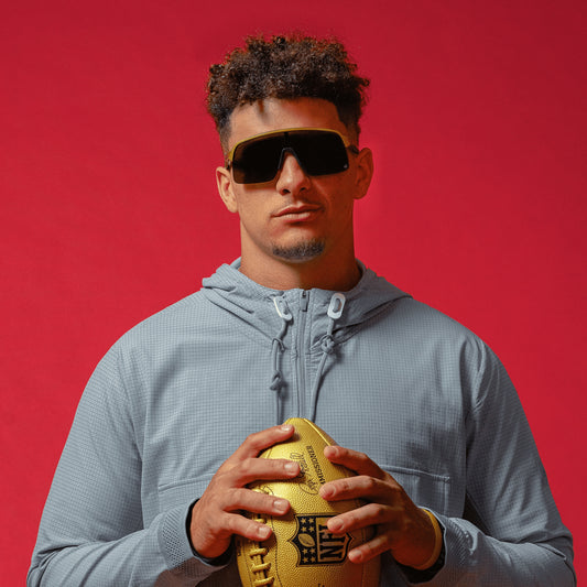 oakley Sunglass Sutro Lite Patrick Mahomes II Collection prizm black Lenses,  olympic gold Frame