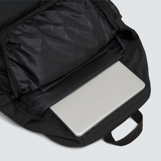 Oakley Enduro 25Lt 4.0 blackout backpack