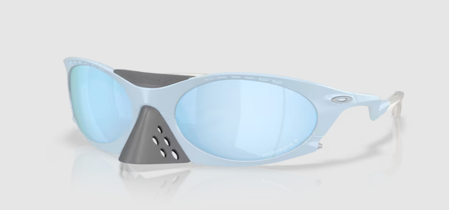 Oakley Plantaris matte stonewash Frame with prizm deep water polarized Lenses