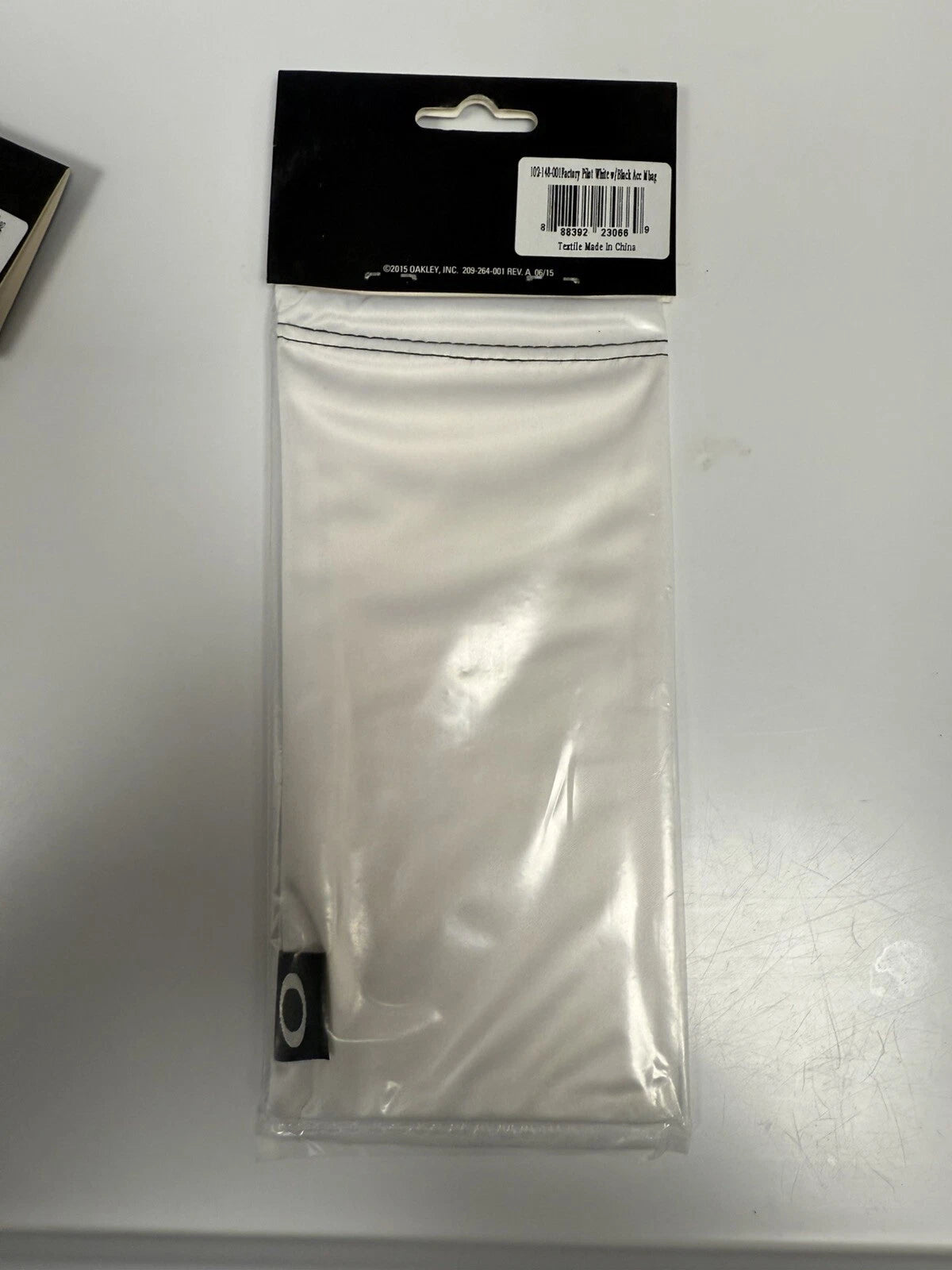 Oakley Factory Pilot White w/Black Microfiber Bag
