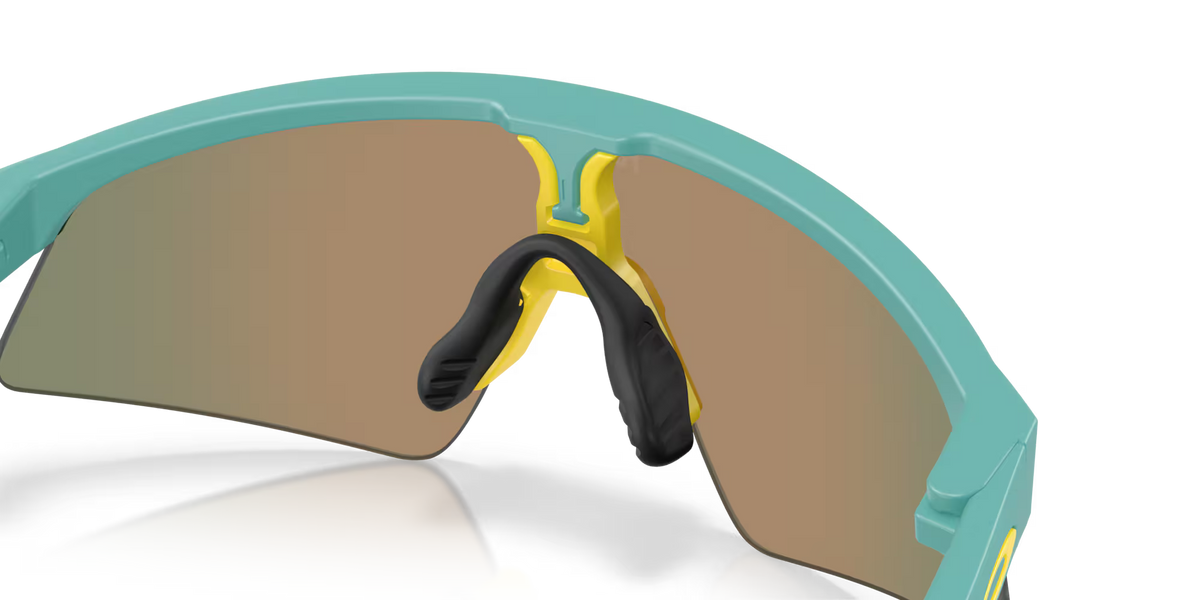 Oakley Oakley X Fortnite™ Fishstick Resistor Sweep (Youth Fit)