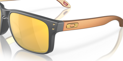 Oakley Sunglass Holbrook™prizm 24k polarized Lenses with matte carbon Frame
