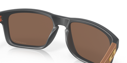 Oakley Sunglass Holbrook™prizm 24k polarized Lenses with matte carbon Frame