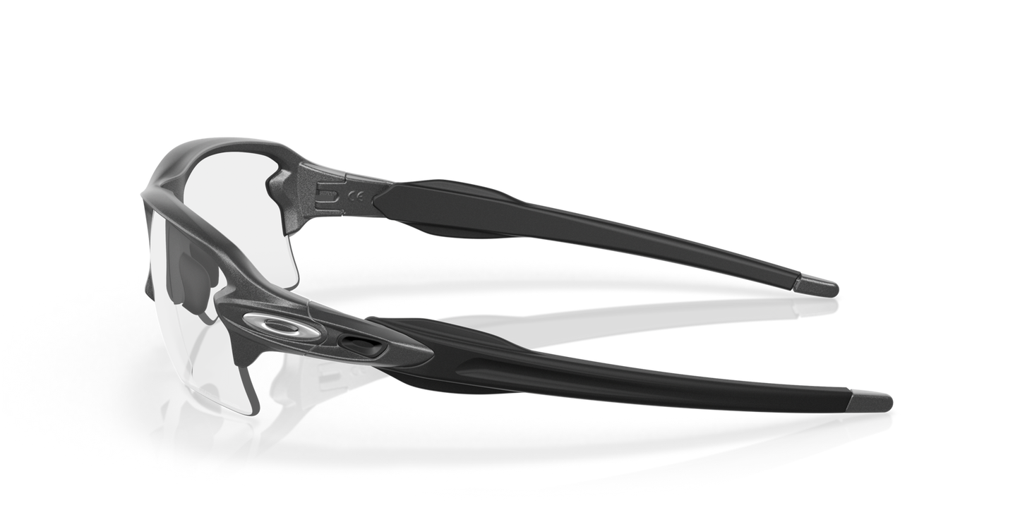 Oakley Flak 2.0 XL Clear To Black Iridium Photochromic Lenses Steel Frame