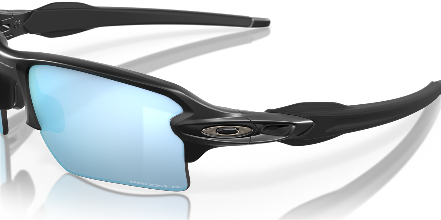Flak® 2.0 XL prizm deep water polarized Lenses With atte black Frame