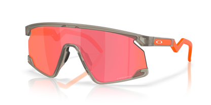 Oakley Sunglass BXTR prizm trail torch Lenses with matte grey ink Frame