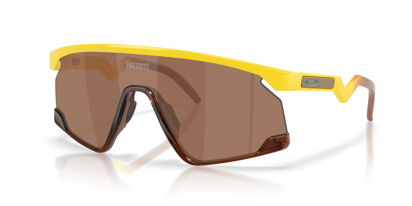 Oakley Sunglass  X Fortnite™ Peely BXTR prizm tungsten Lenses with yellow Frame
