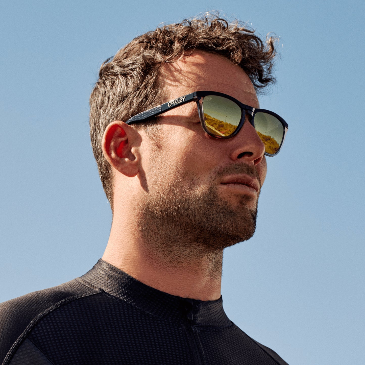 Oakley Sunglass Tour De France™ Frogskins™ Range prizm 24k polarized Lenses,  matte black Frame