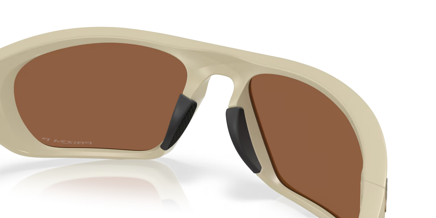 Oakley Laterails tungsten iridium polarized Lenses,  matte sand Frame