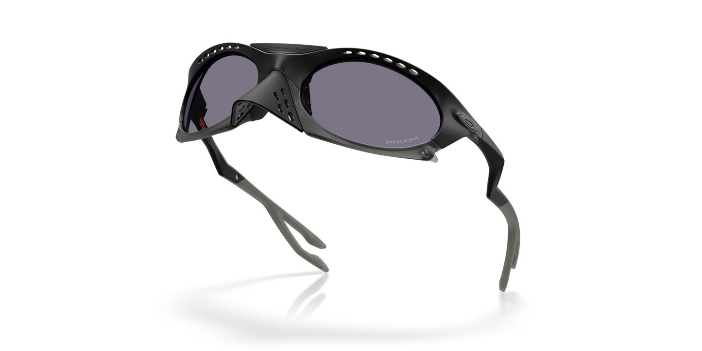 Oakley Sunglass Plantaris prizm grey Lenses With matte black Frame