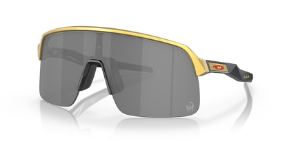 oakley Sunglass Sutro Lite Patrick Mahomes II Collection prizm black Lenses,  olympic gold Frame