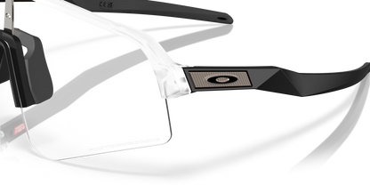 Oakley Sutro Lite Sweep Matte Clear Photochromatic