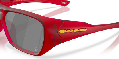 Oakley Sunglass Chaminade Patrick Mahomes II Collection prizm black Lenses With matte transparent red Frame