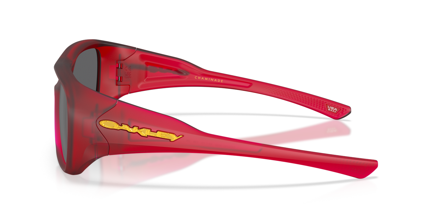 Oakley Sunglass Chaminade Patrick Mahomes II Collection prizm black Lenses With matte transparent red Frame