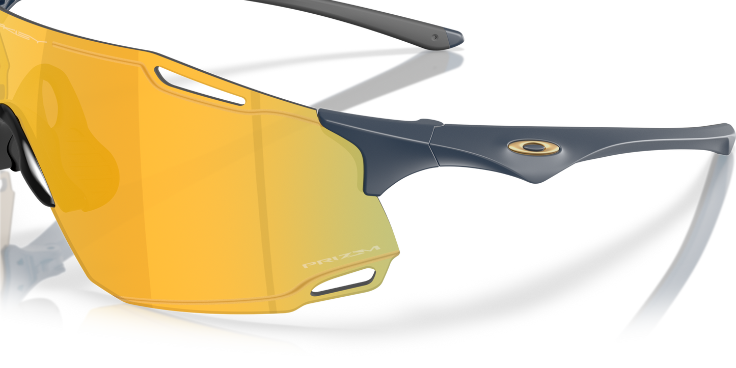 Oakley Sunglass Cybr Dyno prizm 24k Lense With matte abyss Frame