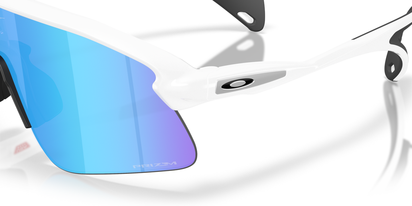 Oakley Sunglass Stunt Devil prizm sapphire Lenses with matte white Frame