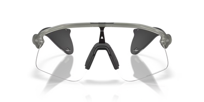 Oakley Stunt S clear to black iridium photochromic Lenses, matte grey ink Frame