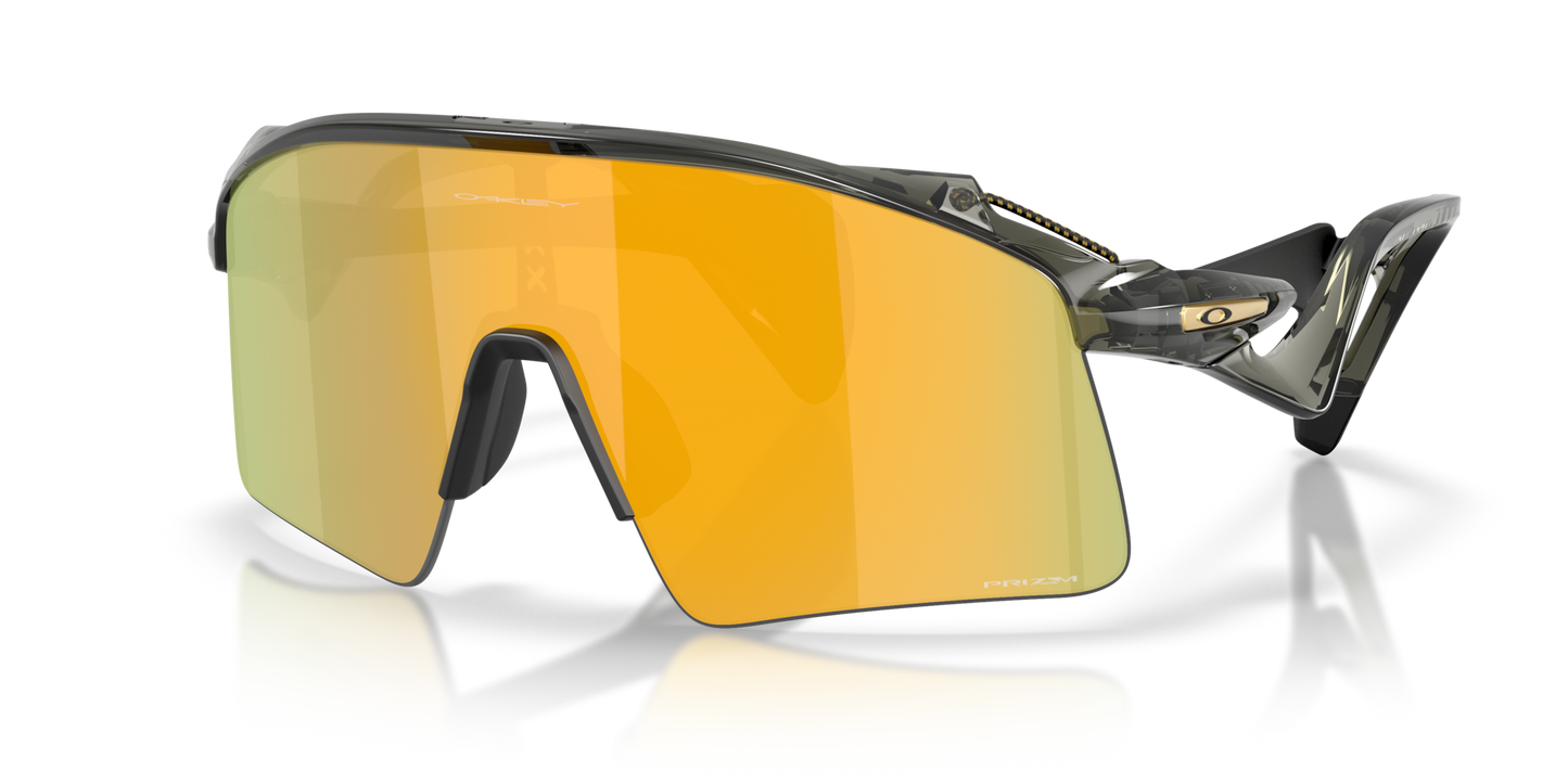 Oakley Sunglass Stunt Wing prizm 24k Lenses with grey smoke Frame