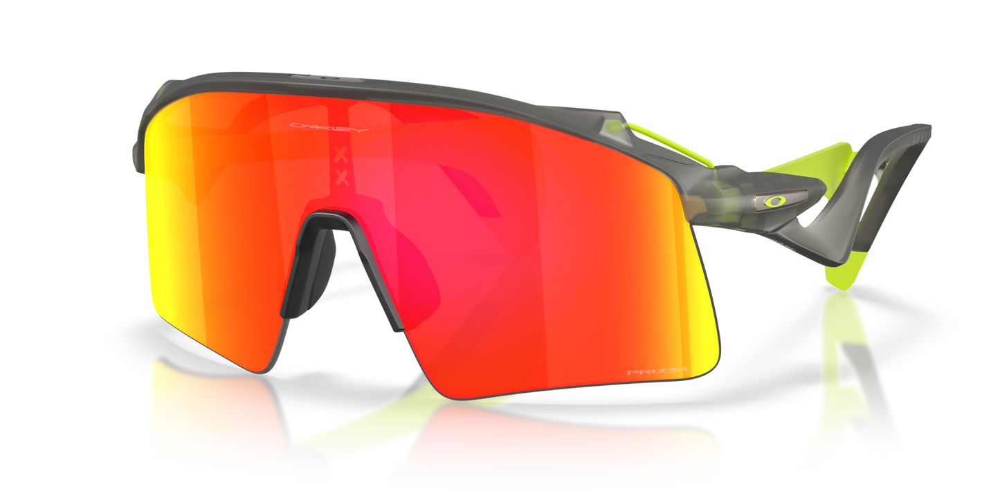 Oakley Sunglass Stunt Wing prizm ruby Lenses Woth matte grey smoke Frame