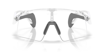 Oakley Stunt Wing clear to black iridium photochromic Lenses,  clear Frame