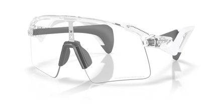 Oakley Stunt Wing clear to black iridium photochromic Lenses,  clear Frame