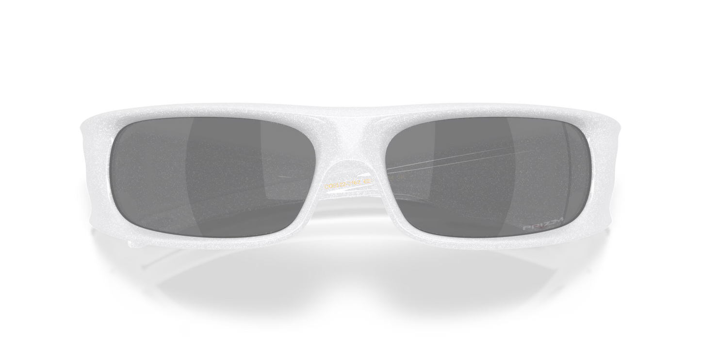 Oakley Highland prizm black Lenses, pearlized white Frame