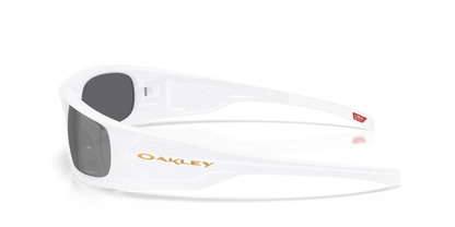 Oakley Highland prizm black Lenses, pearlized white Frame