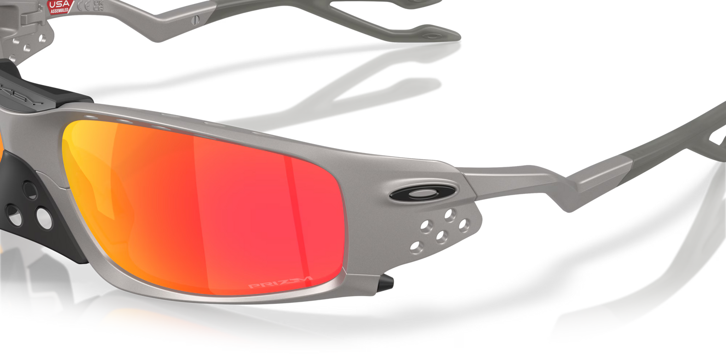 Oakley Plantaris SQ prizm ruby Lenses, titanium Frame