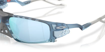 Oakley Plantaris SQ prizm deep water polarized Lenses,  matte trans stonewash Frame