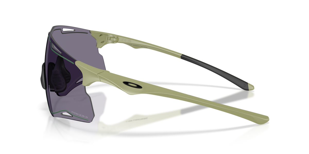 Oakley Cybr Lightning prizm grey Lenses,  green Frame