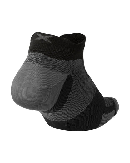 2XU Vectr UA7027E Ultralight No Show Socks Black/Titanium