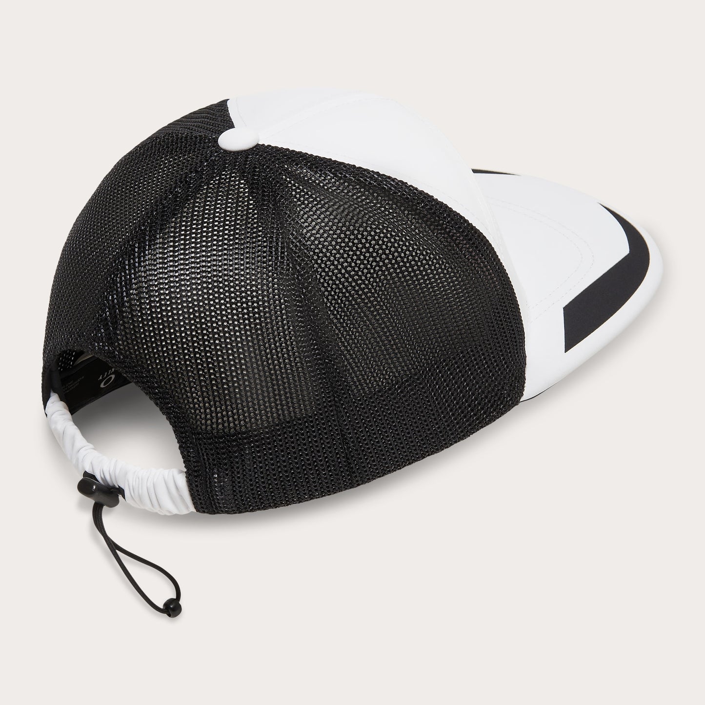 Oakley Podium Trucker Hat Black/White