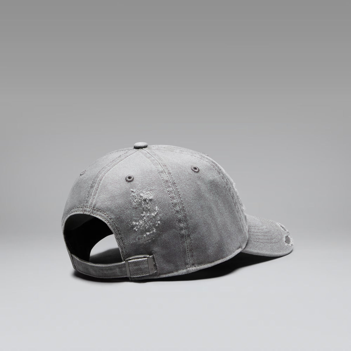Oakley ‘47 Reserve Distressed Cap