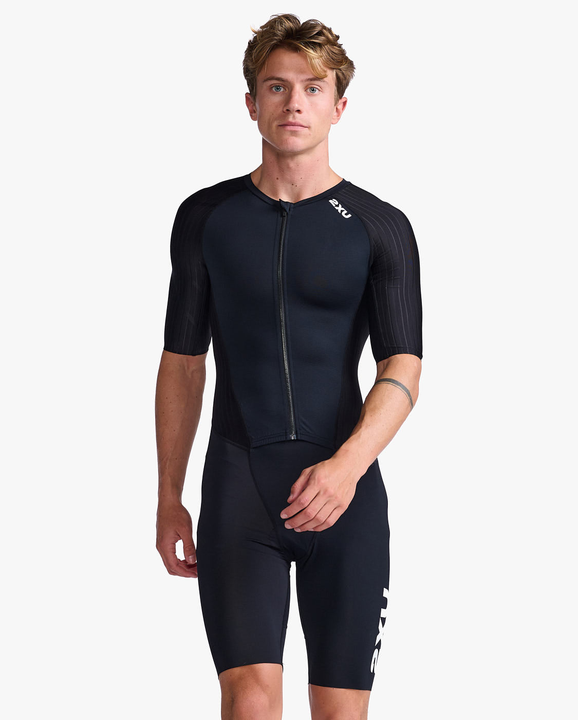 2XU Aero Sleeved Trisuit Black/ White