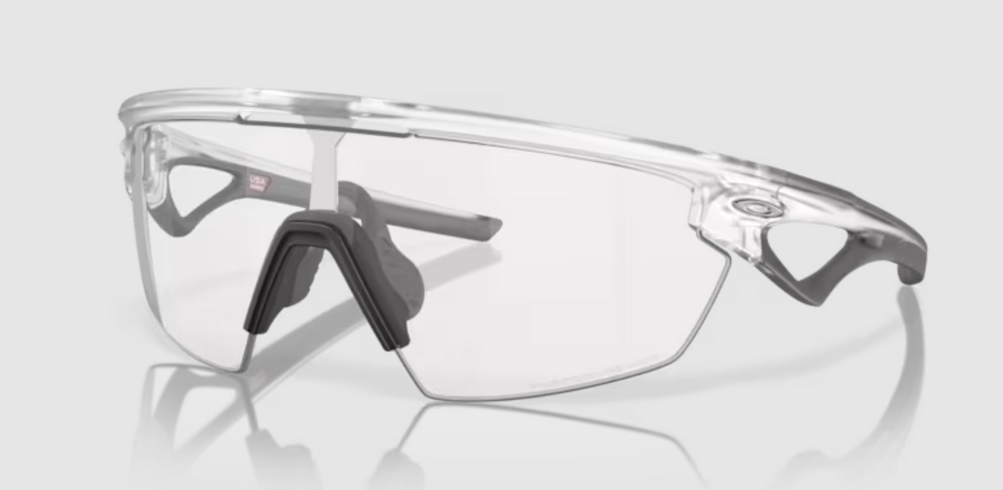 Oakley Sphaera Matte clear with photochromic lenses