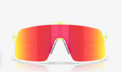 9406-D2  Sutro Clear Prizm Ruby