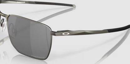 Oakley Ejector carbon Frame with prizm black polarized Lenses