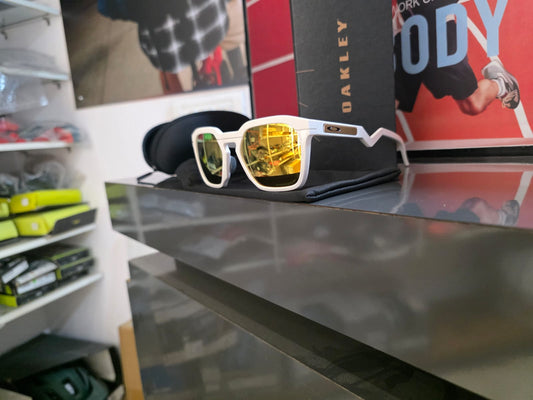 Oakley HSTN SQ with matte mist Frame and prizm 24k polarized Lenses