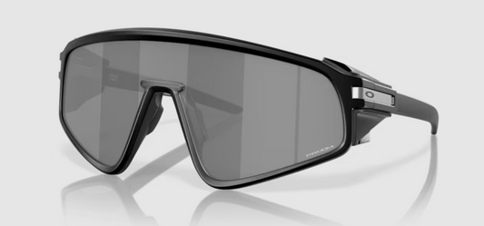 Oakley Latch Panel Black